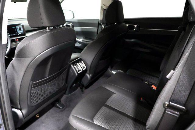 new 2025 Kia Sorento car, priced at $31,526