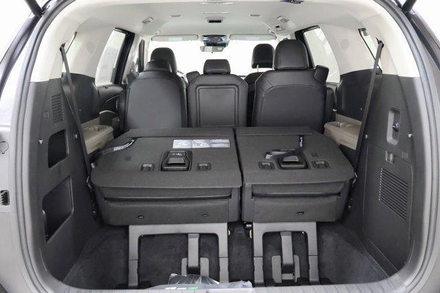 new 2025 Kia Carnival Hybrid car, priced at $43,326