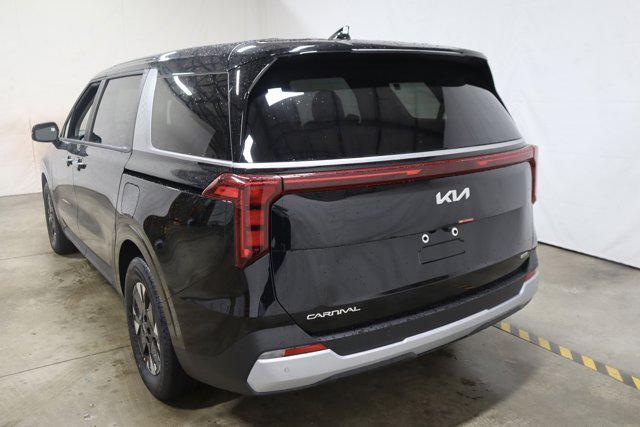 new 2025 Kia Carnival Hybrid car, priced at $41,655