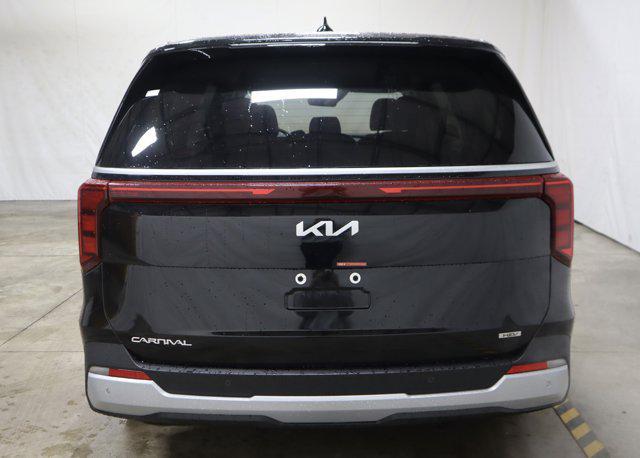 new 2025 Kia Carnival Hybrid car, priced at $41,655