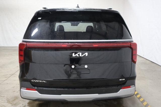 new 2025 Kia Carnival Hybrid car, priced at $43,045