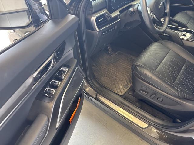 used 2024 Kia Telluride car, priced at $42,827