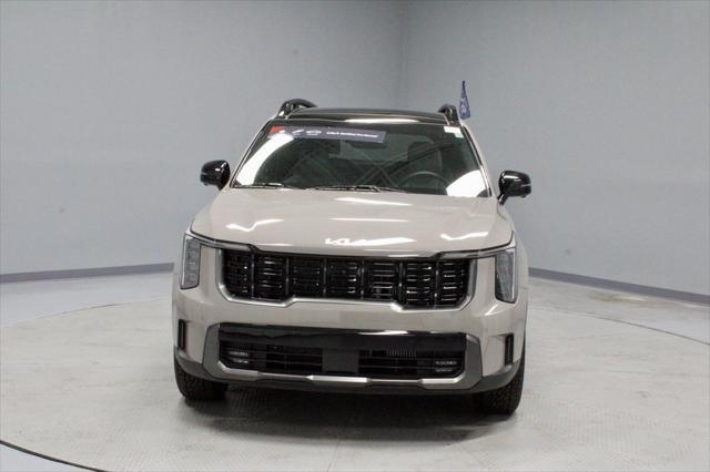 used 2024 Kia Sorento car, priced at $39,912