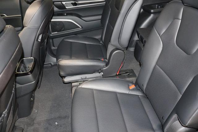 new 2025 Kia Telluride car, priced at $39,794