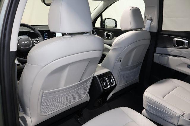 new 2025 Kia Sorento car, priced at $41,378