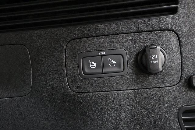 new 2025 Kia Sorento car, priced at $41,378