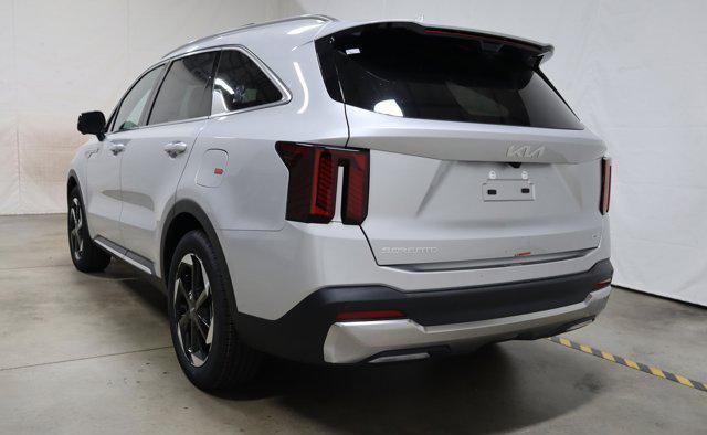 new 2025 Kia Sorento Hybrid car, priced at $44,905