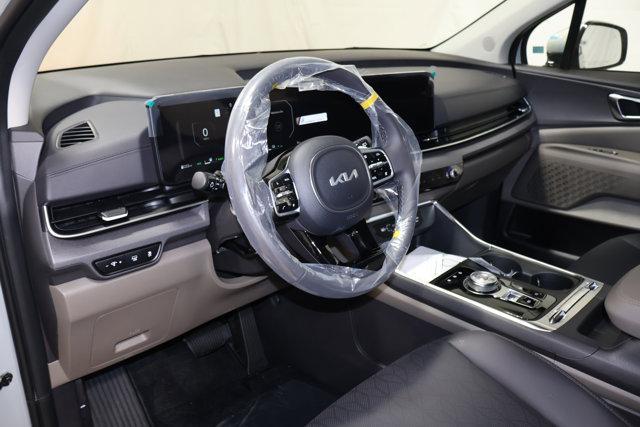 new 2026 Kia Carnival Hybrid car, priced at $50,285