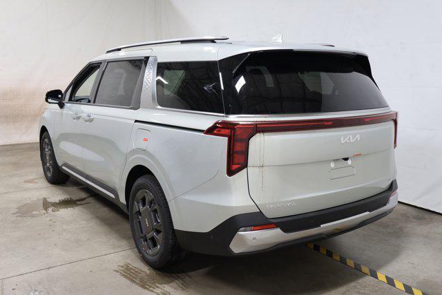 new 2026 Kia Carnival Hybrid car, priced at $50,285