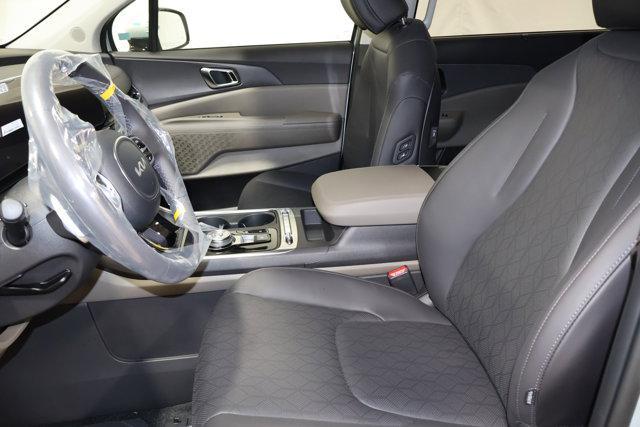 new 2026 Kia Carnival Hybrid car, priced at $50,285