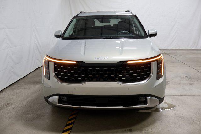 new 2026 Kia Carnival Hybrid car, priced at $50,285