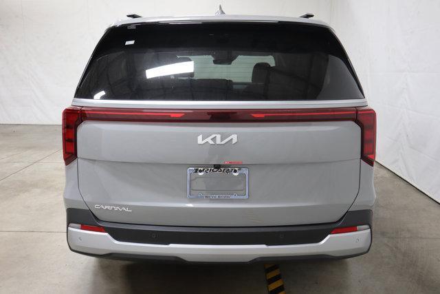 new 2025 Kia Carnival car, priced at $42,030