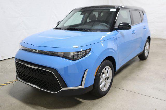 new 2025 Kia Soul car, priced at $23,483