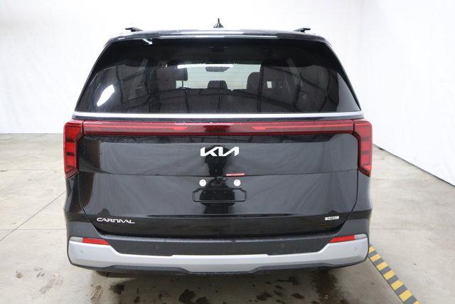 new 2025 Kia Carnival Hybrid car, priced at $42,490