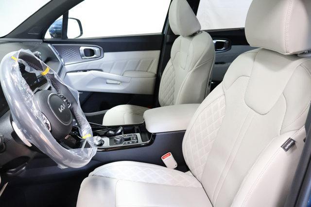 new 2025 Kia Sorento Hybrid car, priced at $45,158