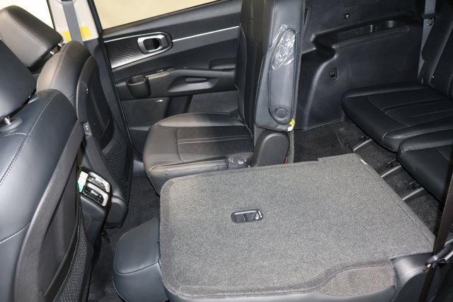 new 2026 Kia Sorento Plug-In Hybrid car, priced at $49,749