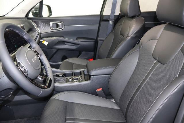 new 2025 Kia Sorento car, priced at $38,038