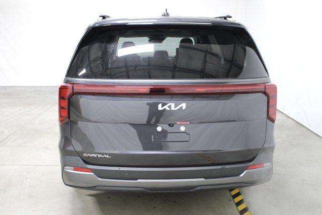 new 2025 Kia Carnival car, priced at $50,285