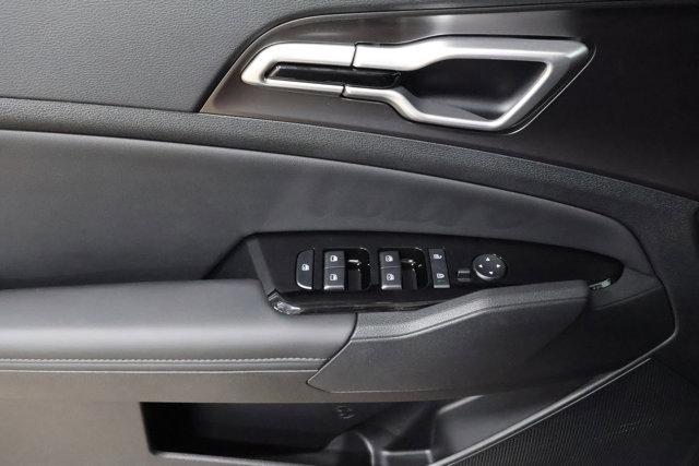 new 2025 Kia Sportage car, priced at $28,485