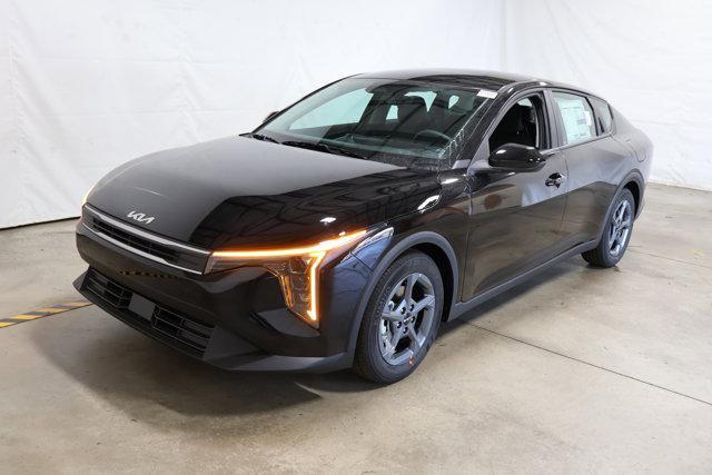 new 2025 Kia K4 car, priced at $23,278