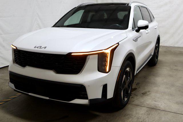 new 2025 Kia Sorento Hybrid car, priced at $45,580