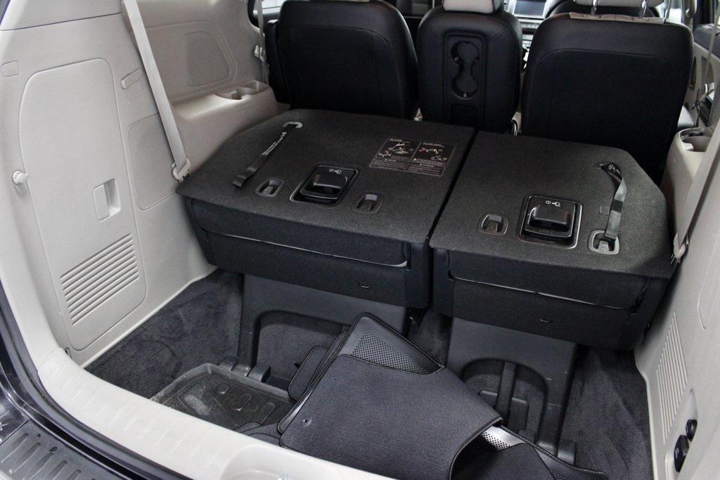 used 2021 Kia Sedona car, priced at $22,093