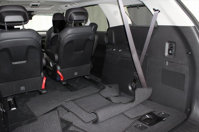 used 2025 Kia Carnival car, priced at $48,479