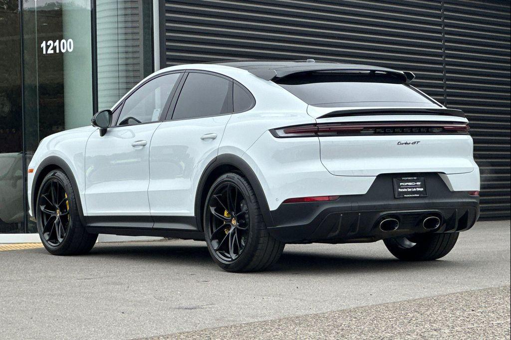 used 2024 Porsche Cayenne car