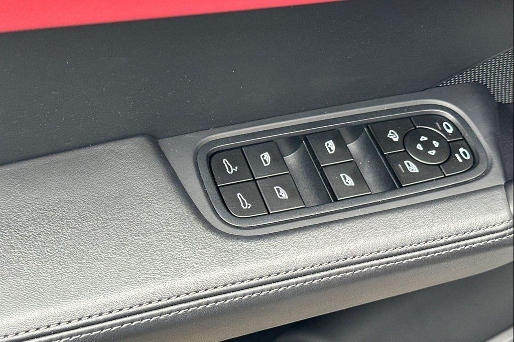 used 2024 Porsche Cayenne car