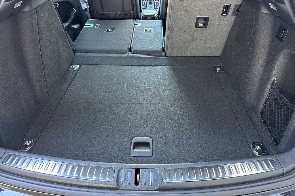 new 2025 Porsche Macan car, priced at $82,295