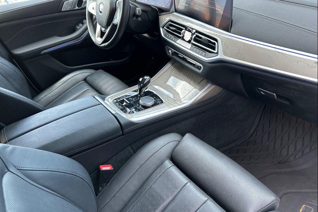 used 2021 BMW X7 car, priced at $52,888