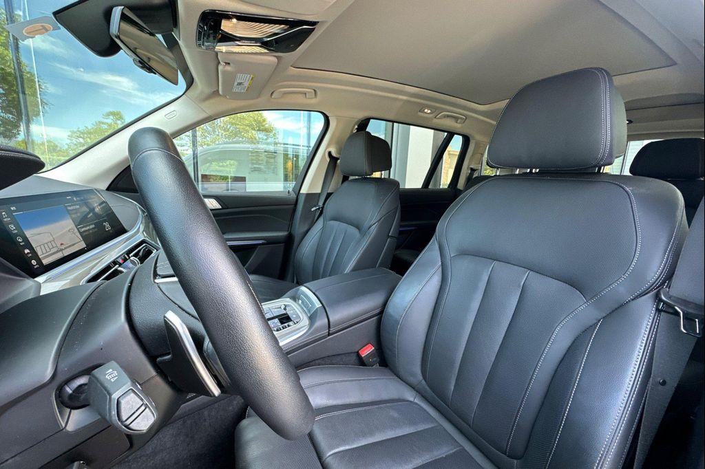 used 2021 BMW X7 car, priced at $52,888