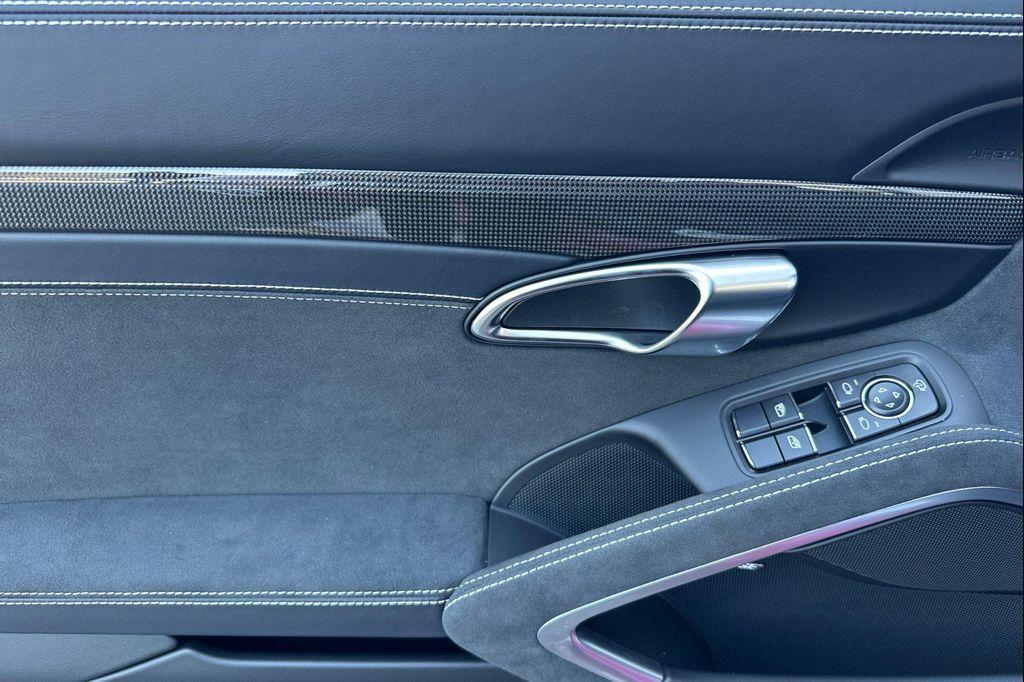 new 2025 Porsche 718 Boxster car, priced at $120,935