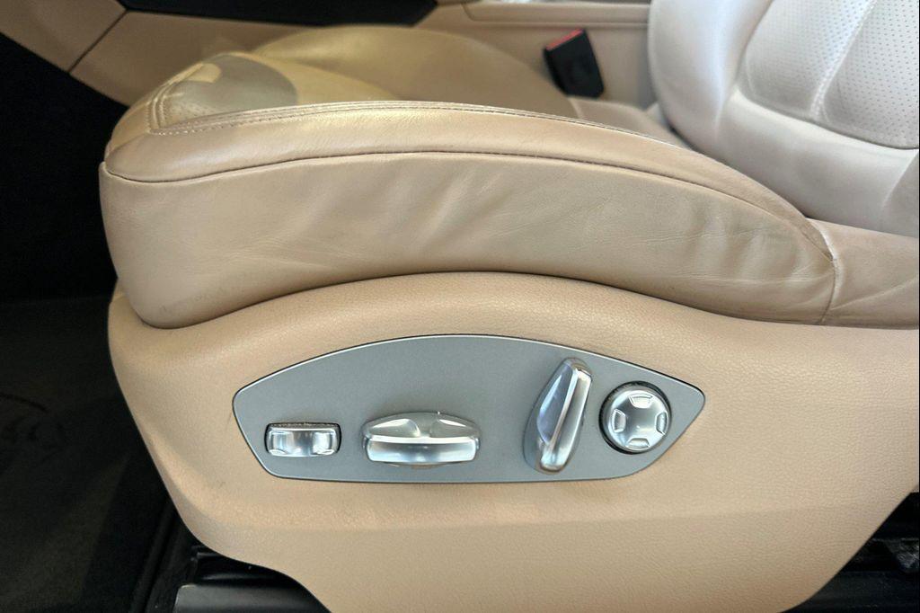 used 2023 Porsche Macan car, priced at $52,888