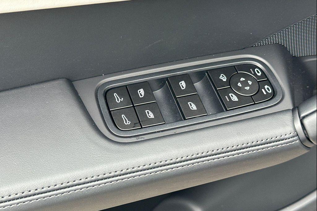 new 2026 Porsche Cayenne car, priced at $117,300