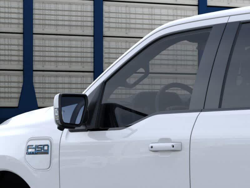 new 2025 Ford F-150 Lightning car