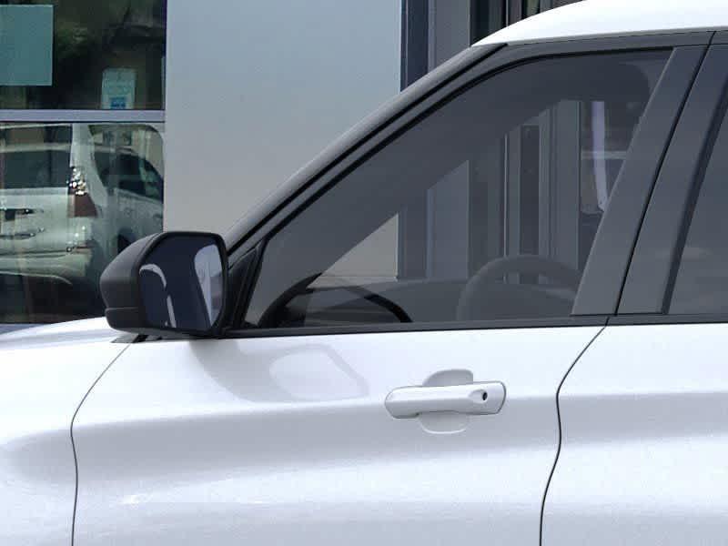 new 2025 Ford Explorer car, priced at $45,665