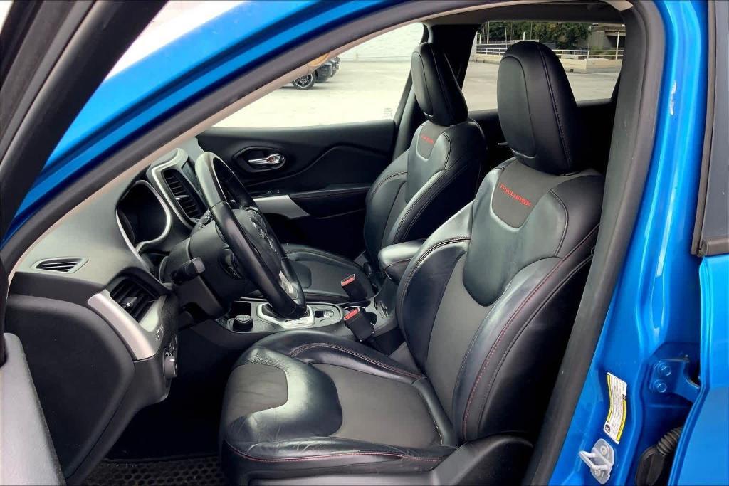 used 2017 Jeep Cherokee car, priced at $15,744