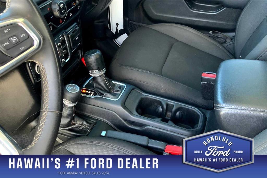 used 2023 Jeep Gladiator car, priced at $35,182