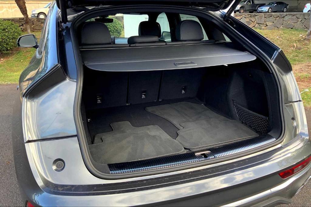 used 2022 Audi SQ5 car, priced at $37,341