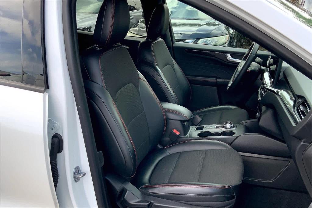 used 2023 Ford Escape car, priced at $25,919
