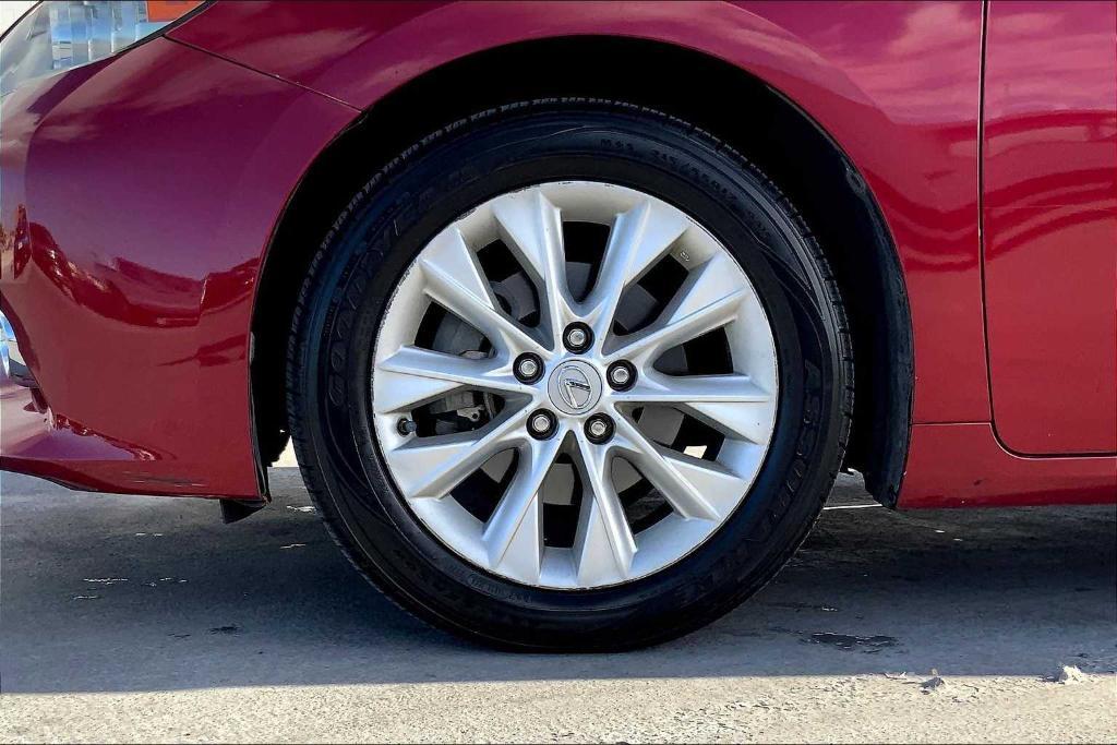 used 2014 Lexus ES 300h car, priced at $15,774