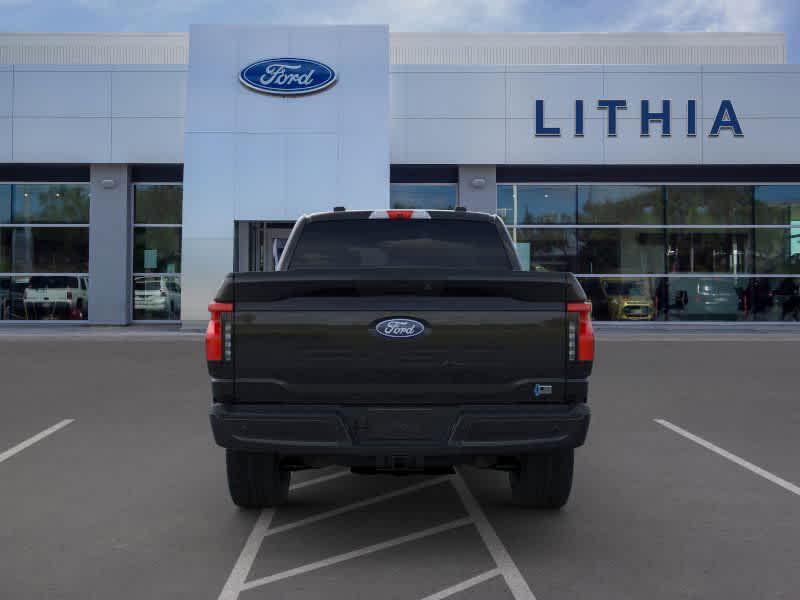 new 2024 Ford F-150 Lightning car