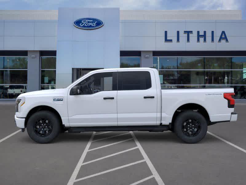new 2025 Ford F-150 Lightning car