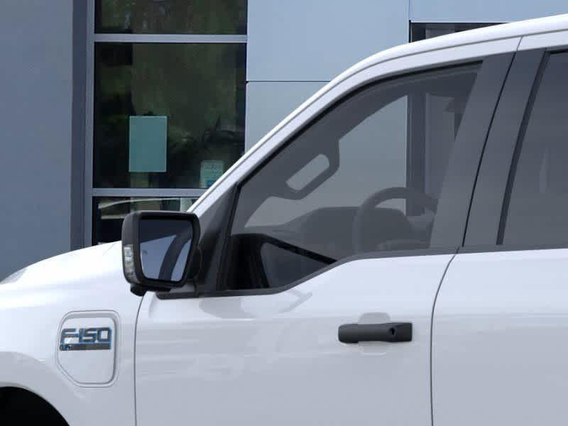 new 2025 Ford F-150 Lightning car