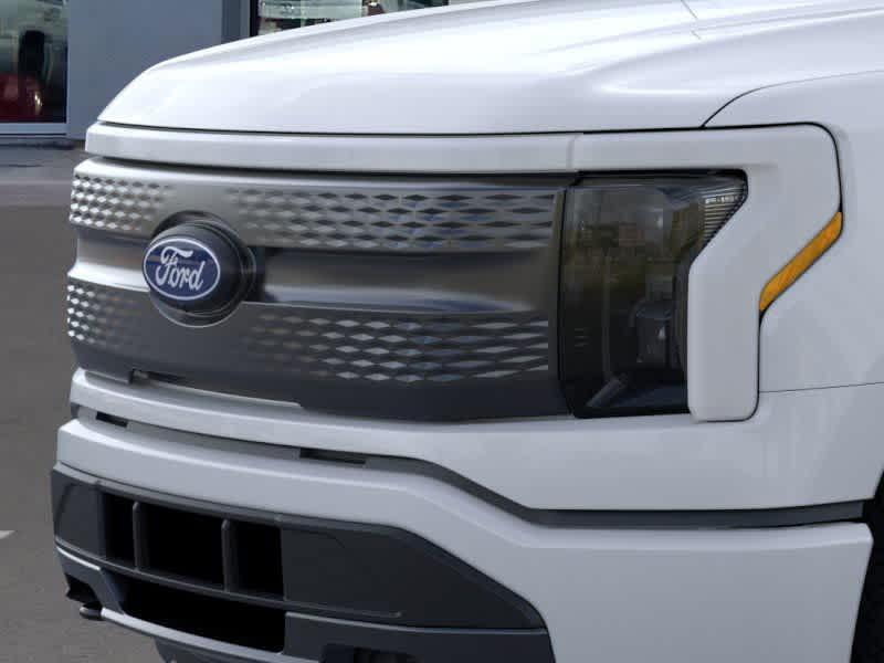 new 2025 Ford F-150 Lightning car