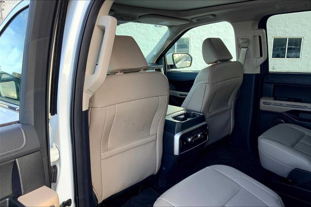 used 2024 Ford Expedition car, priced at $53,785