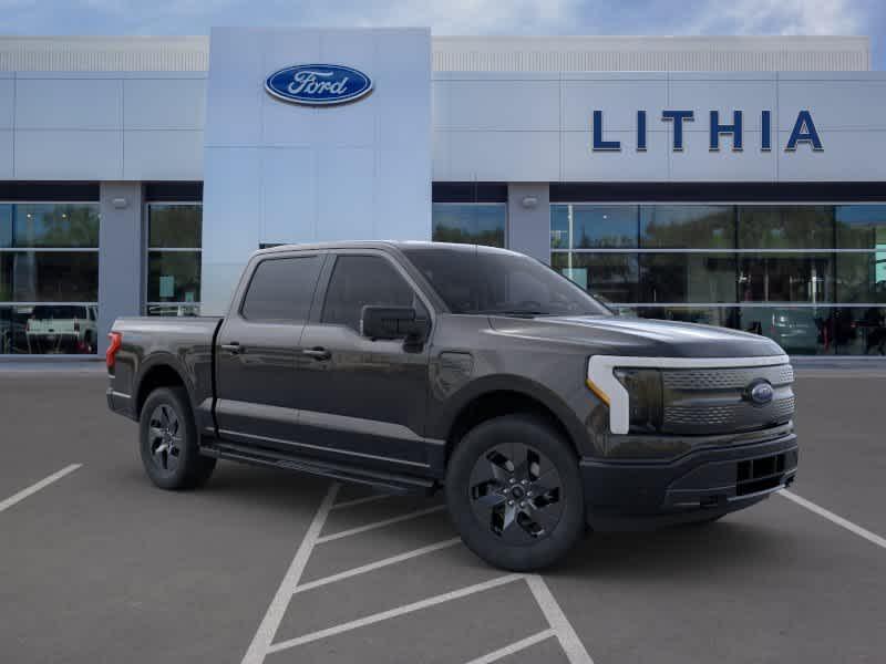 new 2023 Ford F-150 Lightning car