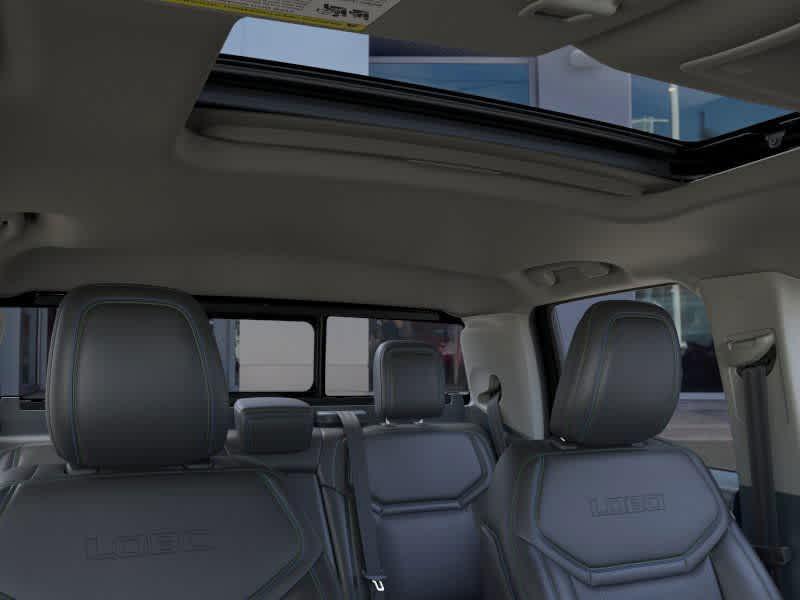 new 2025 Ford Maverick car