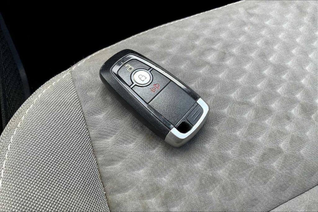 used 2020 Ford Escape car, priced at $17,232